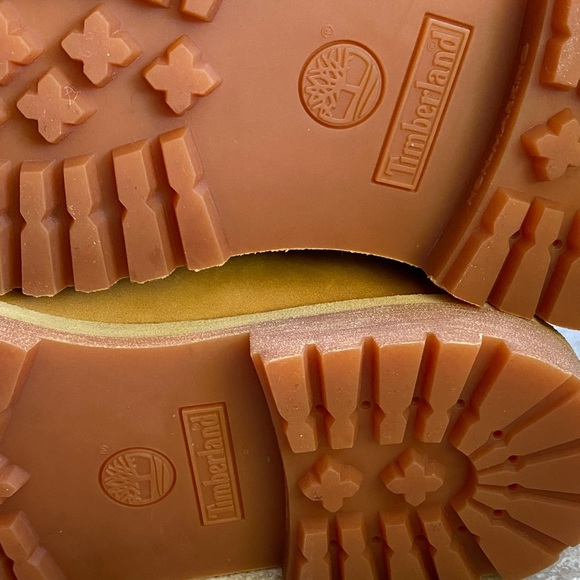 Timberland Tan Youth Boots - Picture 16 of 16